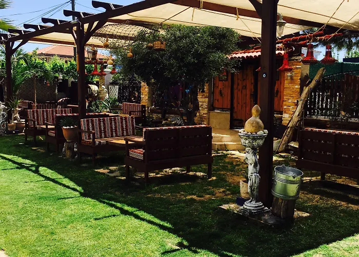 לינה וארוחת בוקר Ada 2*