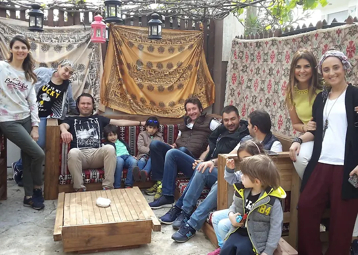 Ada לינה וארוחת בוקר