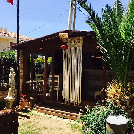 Oda ve Kahvaltı Ada