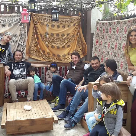 Ada Oda ve Kahvaltı