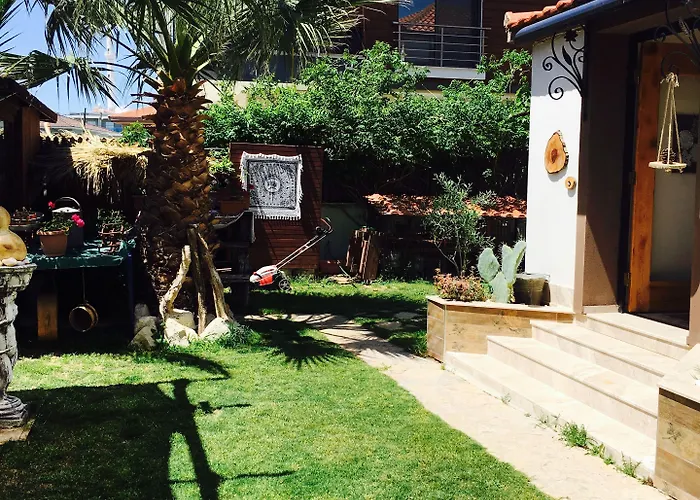 فندق مبيت وإفطار Ada 2*