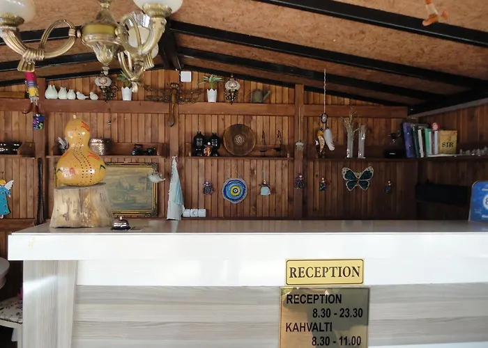 Ada فندق مبيت وإفطار Çeşme