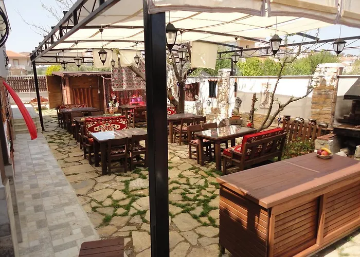 Ada فندق مبيت وإفطار Çeşme